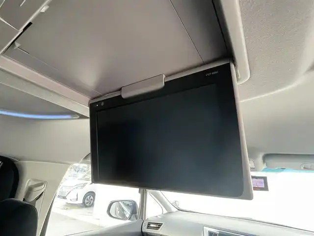 トヨタ ヴェルファイア Z Gエディション 福岡県 2017(平29)年 6.5万km ブラック 純正10型SDナビ(フルセグTV/CD/DVD/BT/HDMI)/モデリスタエアロ(F.S.R)/バックカメラ/後席フリップダウンモニター/プリクラッシュセーフティー/コーナーセンサー/電動リアゲート/両側パワスラ/レーダークルコン/ハンドルヒーター/ドラレコ/ETC/オートホールド/100V/USBポート/純正LEDヘッドライト/純正フロアマット/純正18インチアルミホイール/プッシュスタート/スマートキー