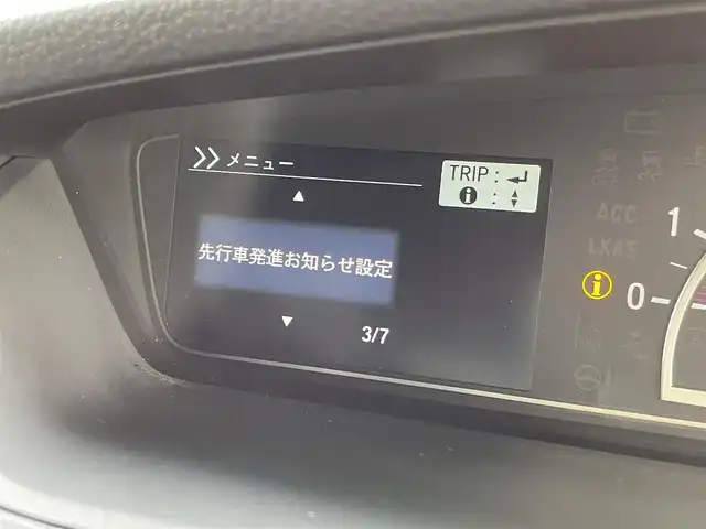 車両画像11