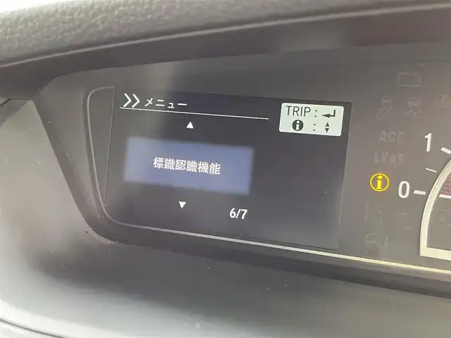 車両画像13