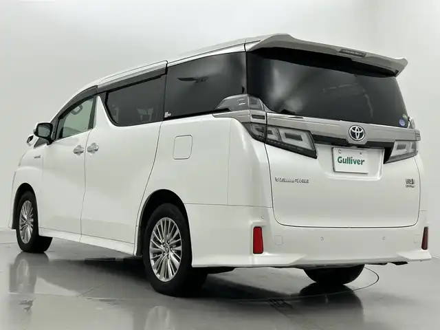 トヨタ ヴェルファイア ハイブリット ZR 熊本県 2021(令3)年 7.2万km ホワイトパールクリスタルシャイン ワンオーナー/純正ナビ（走行中視聴可能）/CD/DVDデッキ/純正フリップダウンモニター/ビルトインETC/レザーシート/前席シートヒーター/シートベンチレーション/パワーバックドア/社外前後ドライブレコーダー/トヨタセーフティセンス/・プリクラッシュセーフティ/・レーントレーシングアシスト/・レーダークルーズコントロール/・オートマチックハイビーム/・ロードサインアシスト/・パーキングサポートブレーキ/純正１７インチアルミホイール/保証書/取扱説明書