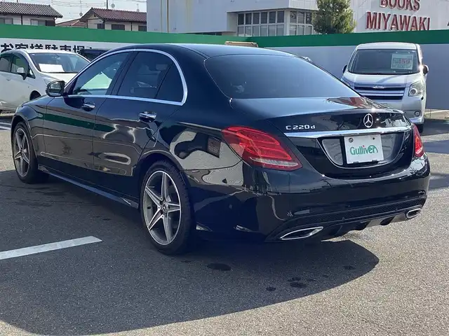 メルセデス・ベンツ Ｃ２２０ｄ ローレウスエディション 岡山県 2018(平30)年 9.1万km 黒 純正HDDナビ/フルセグ/Bカメラ/Bluetooth/ETC/D/N席パワーシート/D/N席シートヒーター/レザーシート/LEDヘッドライト