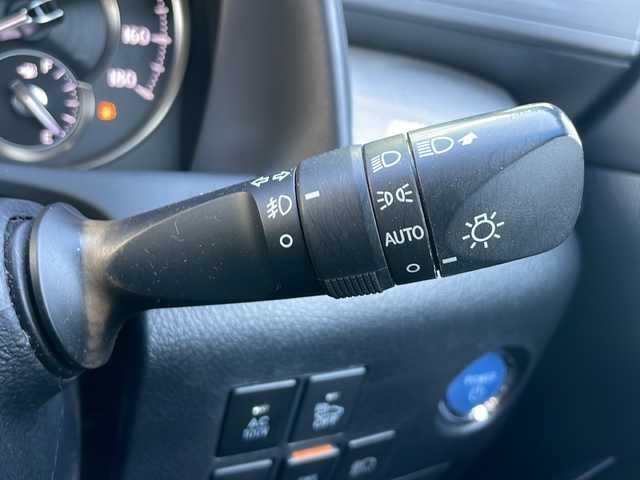 トヨタ アルファードハイブリット エグゼクティブ ラウンジ S 青森県 2019(平31)年 7.4万km ブラック 4WD/TコネクトSDナビ・フルセグTV/JBLプレミアムサウンド/リアシートエンターテイメント/CD・DVD・Bluetooth/パノラミックビューモニター/12.1インチ純正フリップダウンモニター/OPホワイトレザーシート/前席エアシート・ヒーター/2列目エグゼクティブラウンジシート/デジタルインナーミラー/ステアリングヒーター/両側パワースライドドア/パワーバックドア/セーフティセンス/プリクラッシュセーフティ/レーダークルーズコントロール/レーントレーシングアシスト/アダプティブハイビーム/ブラインドスポットモニター/インテリジェントクリアランスソナー/AC100V1500W電源/ビルトインETC2.0/3眼LEDヘッドライト/LEDフォグランプ/モデリスタ19インチアルミ