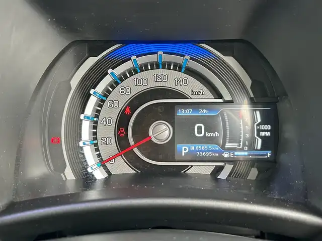 スズキ ハスラー HYBRID G 熊本県 2020(令2)年 7.4万km バーミリオンオレンジ/ガンメタリック2トーン 社外ナビ/・CD/DVD/SD/USB/HDMI/AUX/iPod/BT/・フルセグTV　　/バックカメラ/スズキセーフティサポート/・車線逸脱警報機能/・ふらつき警報機能/・衝突被害軽減システム/クリアランスソナー/後方コーナーセンサー/360°ドライブレコーダー/ETC/D/N席シートヒーター/・シートカバー/オートライト/・ヘッドライトレベライザー/・LEDライト/ステアリングリモコン/ドアバイザー/ルーフキャリア/電動格納ミラー/ツイーター/純正フロアマット/純正アルミホイール/スマートキー/・スペアキー