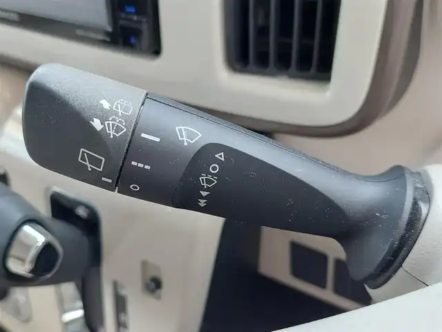 ダイハツ ムーヴ キャンバス X LTD メイクアッフ SA Ⅱ 東京都 2017(平29)年 5万km パールホワイトⅢ/スムースグレーマイカメタリック 2トーン 社外ナビ/バックカメラ/ETC/ワンセグ/両側パワースライドドア/衝突軽減ブレーキ/レーンキープアシスト/アイドリングストップ/オートライト/スマートキー/フォグ