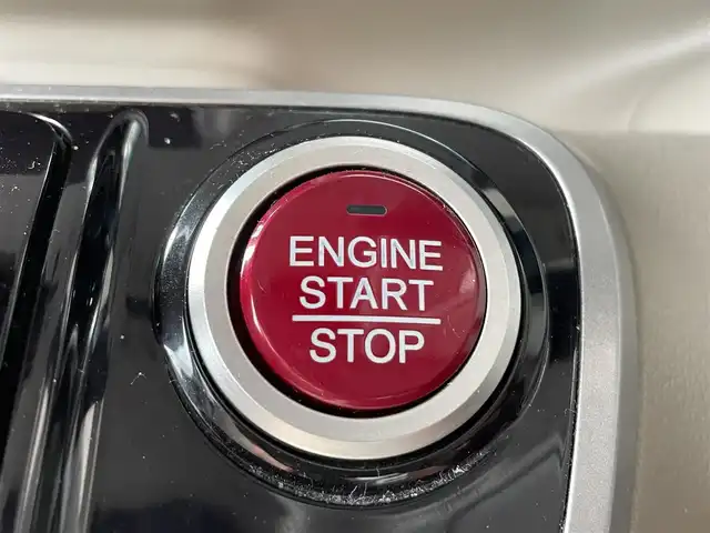 ホンダ Ｎ ＢＯＸ G Lパッケージ 青森県 2012(平24)年 9.6万km クリスタルブラックパール フルフラットシート/片側パワースライド/社外CDオーディオ/横滑り防止機能/アイドリングストップ/盗難防止機能/パワーステアリング/ステアリングスイッチ/ベンチシート/センターコンソール/電格ミラー/ドアバイザー/保証書/取扱説明書