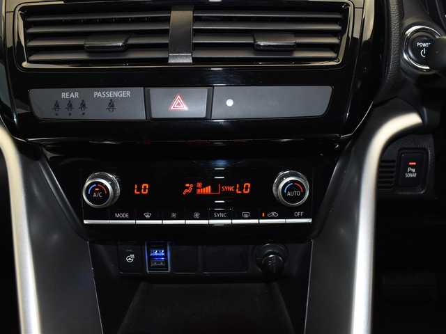 三菱 エクリプス クロス ＰＨＥＶ G 福岡県 2022(令4)年 6.2万km アメジストブラック e-Assist/MI-PILOT/クルーズコントロール/BSM/ヘッドアップディスプレイ/ドライブモードセレクト/EVスイッチ/ブレーキオートホールド/電動パーキングブレーキ/社外ナビ(AVN-LS02W)/フルセグTV/バックカメラ/社外ドライブレコーダー(CSD-570FH)/ステアリングヒーター/パドルシフト/ステアリングスイッチ/ハーフレザーシート/前席シートヒーター/運転席パワーシート/ETC/純正18インチアルミホイール/LEDヘッドライト/フォグランプ/ドアバイザー/フロアマット/プッシュスタート/スマートキー