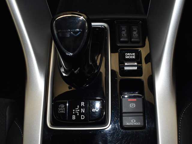 三菱 エクリプス クロス ＰＨＥＶ G 福岡県 2022(令4)年 6.2万km アメジストブラック e-Assist/MI-PILOT/クルーズコントロール/BSM/ヘッドアップディスプレイ/ドライブモードセレクト/EVスイッチ/ブレーキオートホールド/電動パーキングブレーキ/社外ナビ(AVN-LS02W)/フルセグTV/バックカメラ/社外ドライブレコーダー(CSD-570FH)/ステアリングヒーター/パドルシフト/ステアリングスイッチ/ハーフレザーシート/前席シートヒーター/運転席パワーシート/ETC/純正18インチアルミホイール/LEDヘッドライト/フォグランプ/ドアバイザー/フロアマット/プッシュスタート/スマートキー