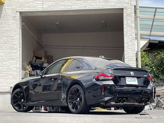 ＢＭＷ ＢＭＷ Ｍ２ 大分県 2023(令5)年 0.3万km 黒 カーボンルーフ/カーボンパネル/ブラックレザーシート/メーカーナビゲーション/ブルートゥース/バックカメラ/LEDヘッドライト/置くだけ充電/純正ドライブレコーダー2カメラ/純正アルミホイール/スマートキー/プッシュスタート/アイドリングストップ/オートライト/クルーズコントロール