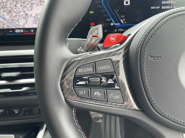 ＢＭＷ ＢＭＷ Ｍ２ 大分県 2023(令5)年 0.3万km 黒 カーボンルーフ/カーボンパネル/ブラックレザーシート/メーカーナビゲーション/ブルートゥース/バックカメラ/LEDヘッドライト/置くだけ充電/純正ドライブレコーダー2カメラ/純正アルミホイール/スマートキー/プッシュスタート/アイドリングストップ/オートライト/クルーズコントロール