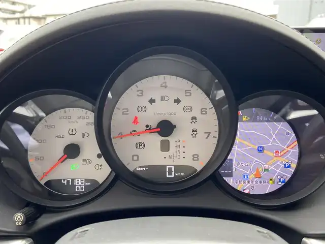 ポルシェ ７１８ボクスター 栃木県 2019(令1)年 4.8万km 白 スポクロパッケージ /PASM /PDLS /スポーツテールパイプ　/クルコン　/Bカメラ　/純正ナビ　/AppleCarPlay  /シートヒーター　/白黒レザー　/ETC  /純正19インチAW  /社外ドラレコ　/社外レーダー