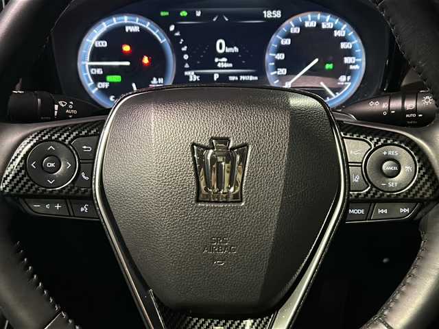 トヨタ クラウン ハイブリッド RS アドバンス 愛知県 2021(令3)年 2.4万km プレシャスホワイトパール /禁煙車/後期モデル//社外アンダーエアロ//BBS18インチアルミホイール//サンルーフ/黒革シート//メーカー12.3インチナビ//フルセグTV/Bluetooth//バックカメラ//ビルトインETC//トヨタセーフティセンス//プリクラッシュセーフティ//レーントレーシングアシスト//オートマチックハイビーム//レーダークルーズコントロール//先行車発進お知らせ//クリアランスソナー//ブラインドスポットモニター//ヘッドアップディスプレイ//前席パワーシート（D席メモリ付き）//前席シートヒーター//前席シートベンチレーション//ステアリングヒーター//LEDオートライト//電動格納ミラーウィンカー//マフラーカッター//純正フロアマット/純正ドアバイザー//純正AW付き冬タイヤ4本積み込み//スマートキースペア//カードキー//取扱説明書/新車保証書