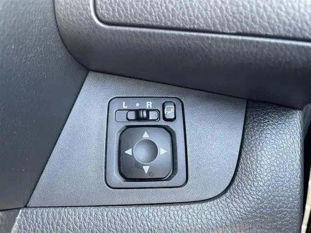 日産 デイズ ルークス ハイウェイスター Gターボ 東京都 2018(平30)年 0.7万km プレミアムパープルP ワンオーナー/純正メモリーナビ/　フルセグTV/DVD/CD/Bluetooth/アラウンドビューモニター/クルーズコントロール/両側パワースライドドア/エマージェンシーブレーキ/車線逸脱警報/踏み間違い防止アシスト/ドライブレコーダー/純正15インチアルミホイール/ETC/LEDヘッドライト/フォグランプ/オートライトハイビーム/コーナーセンサー/アイドリングストップ/プッシュスタート/スマートキー×2/ステアリングスイッチ/電動オート格納ミラー/ウインカーミラ/横すべり防止/純正フロアマット/ドアバイザー/保証書/取扱説明書