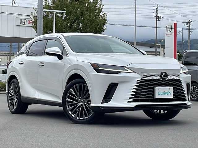 レクサス ＲＸ 450h+ バージョンL 長野県 2024(令6)年 0.4万km ソニッククォーツ 純正14インチメモリナビ/FM・AM・フルセグTV・BT/AppleCarPlay対応/全周囲カメラ（F・S・R）/マークレビンソンプレミアムサウンド/純正21インチアルミホイール/レーダークルーズコントロール/360度ドライブレコーダー/ASSURAレーダー探知機/デジタルインナーミラー/前後コーナーセンサー/革巻きステアリング/ステアリングヒーター/全席シートヒーター/全席ベンチレーション/全席パワーシート/電動格納シート/黒革シート/電動パーキング/オートホールド/パワーバックドア/ロールサンシェード/パドルシフト/ドアバイザー/LEDヘッドライト/オートハイビーム/オートライト/ETC2.0/プッシュスタート/スマートキー/スペアキー/取扱説明書/保証書