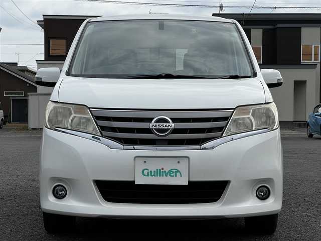 日産 セレナ 20G 道央・札幌 2011(平23)年 11.9万km ブリリアントホワイトパール ４WD/純正HDDナビ/AM/FM/BT/CD/DVD/ワンセグ/横滑り防止装置/クルーズコントロール/バックカメラ/ビルトインETC/ドライブレコーダー/アイドリングストップ/ECOMODE/両側パワースライドドア/革巻きステアリング/ステアリングリモコン/プッシュスタート/スマートキー/ハロゲンヘッドライト/オートライト/フォグランプ/ヘッドライトレベライザー/電動格納ミラー/ウィンカーミラー/純正フロアマット/スペアキー/社外AW付冬タイヤ積込/195/65/R15/2019年/山4mm