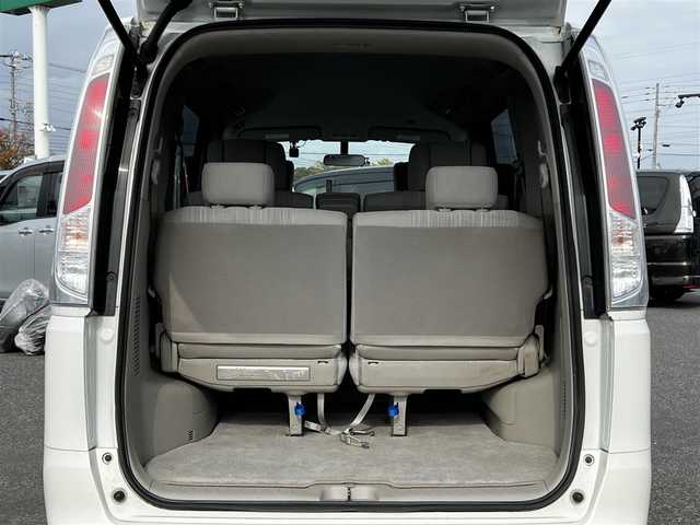 日産 セレナ 20G 道央・札幌 2011(平23)年 11.9万km ブリリアントホワイトパール ４WD/純正HDDナビ/AM/FM/BT/CD/DVD/ワンセグ/横滑り防止装置/クルーズコントロール/バックカメラ/ビルトインETC/ドライブレコーダー/アイドリングストップ/ECOMODE/両側パワースライドドア/革巻きステアリング/ステアリングリモコン/プッシュスタート/スマートキー/ハロゲンヘッドライト/オートライト/フォグランプ/ヘッドライトレベライザー/電動格納ミラー/ウィンカーミラー/純正フロアマット/スペアキー/社外AW付冬タイヤ積込/195/65/R15/2019年/山4mm