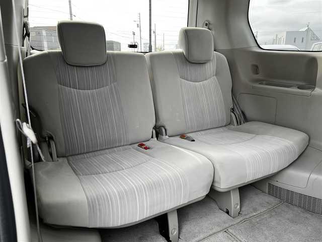 日産 セレナ 20G 道央・札幌 2011(平23)年 11.9万km ブリリアントホワイトパール ４WD/純正HDDナビ/AM/FM/BT/CD/DVD/ワンセグ/横滑り防止装置/クルーズコントロール/バックカメラ/ビルトインETC/ドライブレコーダー/アイドリングストップ/ECOMODE/両側パワースライドドア/革巻きステアリング/ステアリングリモコン/プッシュスタート/スマートキー/ハロゲンヘッドライト/オートライト/フォグランプ/ヘッドライトレベライザー/電動格納ミラー/ウィンカーミラー/純正フロアマット/スペアキー/社外AW付冬タイヤ積込/195/65/R15/2019年/山4mm