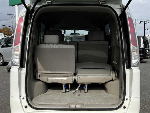 日産 セレナ 20G 道央・札幌 2011(平23)年 11.9万km ブリリアントホワイトパール ４WD/純正HDDナビ/AM/FM/BT/CD/DVD/ワンセグ/横滑り防止装置/クルーズコントロール/バックカメラ/ビルトインETC/ドライブレコーダー/アイドリングストップ/ECOMODE/両側パワースライドドア/革巻きステアリング/ステアリングリモコン/プッシュスタート/スマートキー/ハロゲンヘッドライト/オートライト/フォグランプ/ヘッドライトレベライザー/電動格納ミラー/ウィンカーミラー/純正フロアマット/スペアキー/社外AW付冬タイヤ積込/195/65/R15/2019年/山4mm