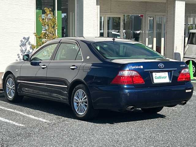 トヨタ クラウン ロイヤル ロイヤルサルーン G 千葉県 2007(平19)年 8.2万km ダークブルーマイカ 純正ＨＤＤナビ　オートクルーズコントロール　電動サンシェード　パワーシート　バックカメラ　純正ドライブレコーダー　スマートキー　純正マット　カーテンエアバッグ　ＥＴＣ　純正ＡＷ　ＬＥＤヘッドライト