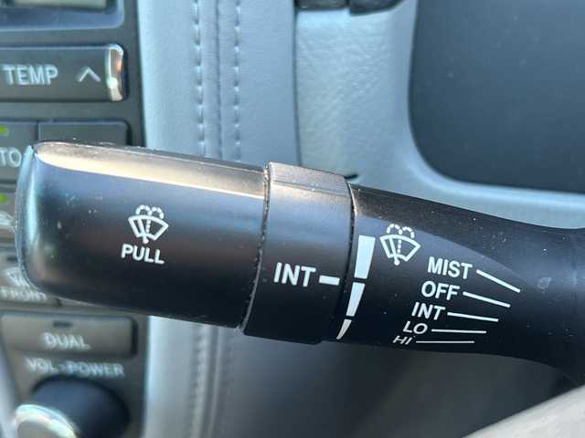 トヨタ クラウン ロイヤル ロイヤルサルーン G 千葉県 2007(平19)年 8.2万km ダークブルーマイカ 純正ＨＤＤナビ　オートクルーズコントロール　電動サンシェード　パワーシート　バックカメラ　純正ドライブレコーダー　スマートキー　純正マット　カーテンエアバッグ　ＥＴＣ　純正ＡＷ　ＬＥＤヘッドライト