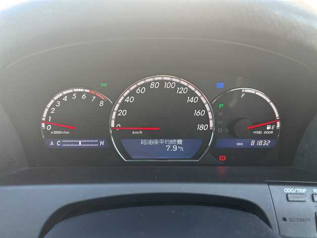 トヨタ クラウン ロイヤル ロイヤルサルーン G 千葉県 2007(平19)年 8.2万km ダークブルーマイカ 純正ＨＤＤナビ　オートクルーズコントロール　電動サンシェード　パワーシート　バックカメラ　純正ドライブレコーダー　スマートキー　純正マット　カーテンエアバッグ　ＥＴＣ　純正ＡＷ　ＬＥＤヘッドライト