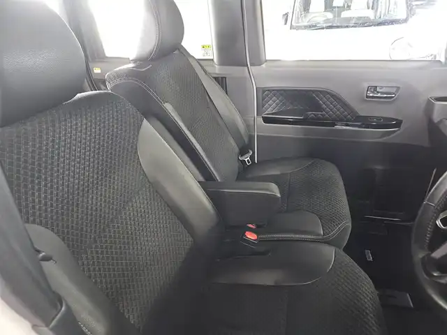 ダイハツ タント カスタム RS セレクション 島根県 2020(令2)年 7.9万km ブラックマイカメタリック/シャイニングホワイトパール ワンオーナー/純正9型ディスプレイオーディオ/フルセグTV/両側パワースライドドア/パノラマモニター/ビルトインETC/ドライブレコーダー/アダプティブクルーズコントロール/コーナーセンサー/スマートアシスト/・衝突被害軽減ブレーキ/・車線逸脱防止支援/・先行車発進お知らせ/・標識認識/・アダプティブドライビングビーム/IC付ターボ/LEDヘッドランプ/LEDフロントフォグランプ/革巻きステアリング/ハーフレザーシート/前席シートヒーター/純正15インチアルミホイール/スマートキー/プッシュエンジンスタート/禁煙車