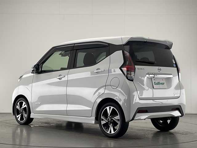 日産 デイズ ハイウェイスターG ターボ 宮崎県 2021(令3)年 3.7万km ホワイトパール エマ―ジェンシーブレーキ/車線逸脱警報/オートマチックハイビーム/コーナーセンサー/先行車発進お知らせ/純正9インチSDナビ/フルセグTV/CD/DVD/Bluetooth/アラウンドビューモニター/LEDヘッドライト/アイドリングストップ/純正ナビ一体型ドライブレコーダー（DJ4-D)/純正15インチAW