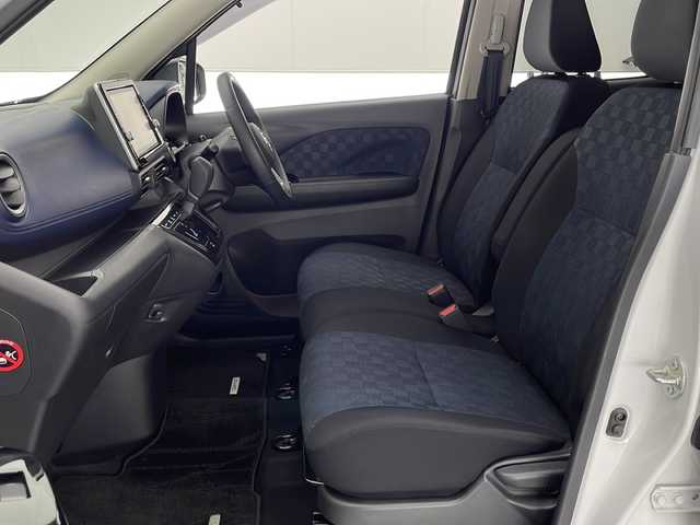 日産 デイズ ハイウェイスターG ターボ 宮崎県 2021(令3)年 3.7万km ホワイトパール エマ―ジェンシーブレーキ/車線逸脱警報/オートマチックハイビーム/コーナーセンサー/先行車発進お知らせ/純正9インチSDナビ/フルセグTV/CD/DVD/Bluetooth/アラウンドビューモニター/LEDヘッドライト/アイドリングストップ/純正ナビ一体型ドライブレコーダー（DJ4-D)/純正15インチAW