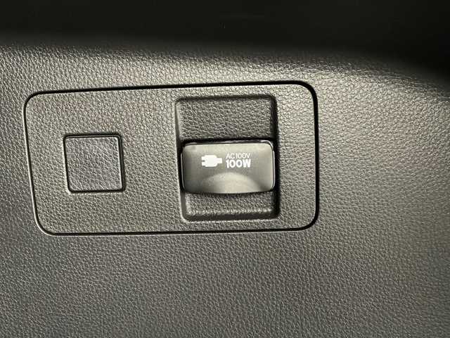 トヨタ ハリアー Z レザーパッケージ 大阪府 2024(令6)年 2.7万km プレシャスブラックパール ワンオーナー/JBL専用12.3インチナビ /HDMI接続 /フルセグTV/全方位カメラ /トヨタセーフティセンス /レーダークルコン /衝突軽減ブレーキ/車線逸脱防止装置/クリアランスソナー/BSM/HUD/モデリスタエアロ /ビルトインETC2.0 /デジタルインナーミラー/パワーバックドア/前席シートクーラー・ヒーター /前席パワーシート/レザーシート/ドライブレコーダー/ステアリングヒーター/オートLEDヘッドライト/オートハイビーム/スマートキー/スペアキーあり/純正フロアマット/取説・保証書あり