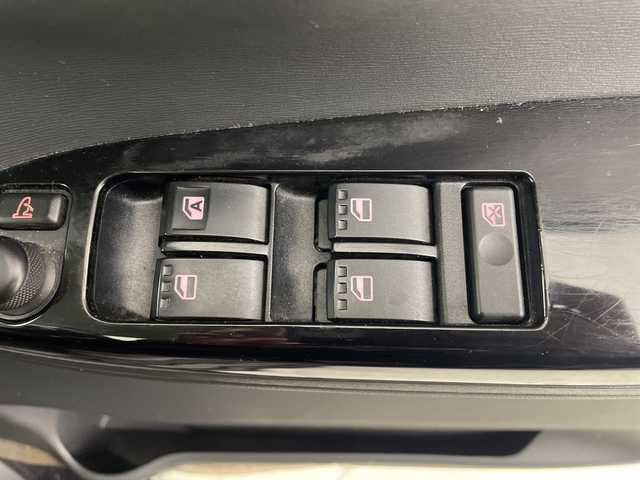 ダイハツ タント カスタム RS SA 群馬県 2014(平26)年 8.7万km ナイトシャドーパープルクリスタルM ４ＷＤ　純正オーディオ　オートライト　両側電動スライドドア　プッシュスタート　スマートキー　バニティミラー　革巻きハンドル　リアサンシェード　盗難防止装置　横滑り防止機能　衝突被害軽減ブレーキ　禁煙車