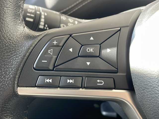 日産 セレナ ハイウェイスター プロパイロットED 長野県 2016(平28)年 6.1万km ブリリアントホワイトパール 2トーン プロパイロット/エマージェンシーブレーキ/純正9型ナビフルセグTV/バックカメラ/フリップダウンモニター/両側パワースライドドア/ドライブレコーダー/純正15インチアルミ/コーナーセンサー/社外マフラー/保証書/スペアキー