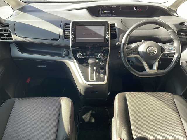 日産 セレナ ハイウェイスター プロパイロットED 長野県 2016(平28)年 6.1万km ブリリアントホワイトパール 2トーン プロパイロット/エマージェンシーブレーキ/純正9型ナビフルセグTV/バックカメラ/フリップダウンモニター/両側パワースライドドア/ドライブレコーダー/純正15インチアルミ/コーナーセンサー/社外マフラー/保証書/スペアキー