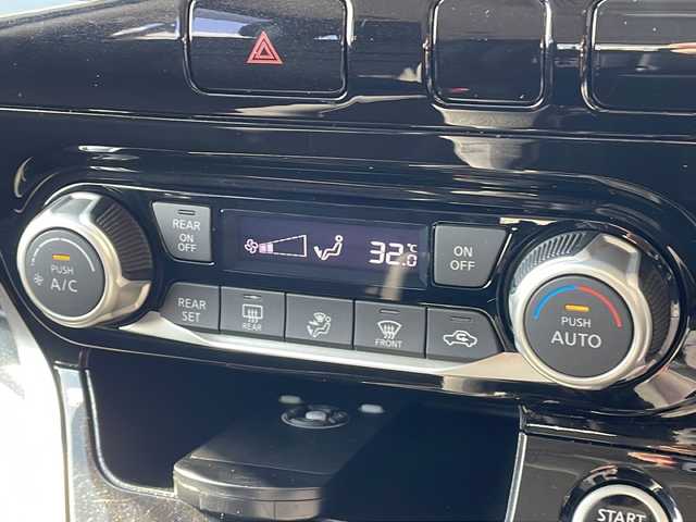 日産 セレナ ハイウェイスター プロパイロットED 長野県 2016(平28)年 6.1万km ブリリアントホワイトパール 2トーン プロパイロット/エマージェンシーブレーキ/純正9型ナビフルセグTV/バックカメラ/フリップダウンモニター/両側パワースライドドア/ドライブレコーダー/純正15インチアルミ/コーナーセンサー/社外マフラー/保証書/スペアキー