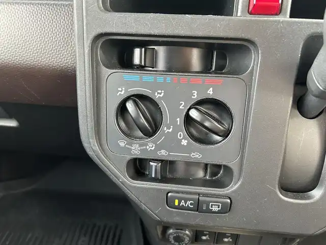 トヨタ タンク X S 熊本県 2020(令2)年 7.5万km ファイアークォーツレッドM 社外ナビ/・ＡＭ／ＦＭ／ＣＤ／ＤＶＤ／ＳＤ／ＢＴ／フルセグＴＶ/・バックカメラ/衝突軽減ブレーキ/車線逸脱警報/パーキングセンサー/オートマチックハイビーム/前後ドライブレコーダー/ステアリングリモコン/片側パワースライドドア/D/Nシートヒーター/ETC/オートライト/ヘッドライトレベライザー/スマートキー/スペアキー/プッシュスタート/社外14インチアルミホイール