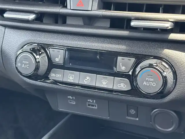 日産 オーラ G FOUR レザーエディション 大分県 2021(令3)年 1.5万km ミッドナイトブラック/サンライズカッパー ・純正ナビ(BT.USB.appleCarPlay.HDMI)/・フルセグテレビ/・アラウンドビューモニター/・プロパイロット/・エマージェンシーブレーキ/・BOSE/・コーナーセンサー/・ドライブレコーダー/・ETC 2.0/・シートヒーター/・ステアリングヒーター/・オートハイビーム/・置くだけ充電/・デジタルインナーミラー