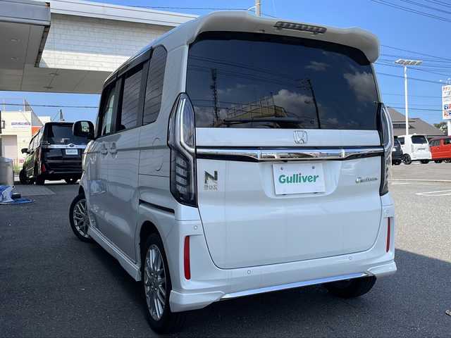 ホンダ Ｎ ＢＯＸ カスタム L ターボ 山口県 2022(令4)年 4.1万km プラチナホワイトパール 純正7型ナビゲーション/CD/USB/Bluetooth/ipod/バックカメラ/両側パワースライドドア/ハーフレザーシート　/デジタルインナーミラー　/前席シートヒーター　/ステアリングスイッチ　/パドルシフト 　/コーナーセンサー　/アダプティブクルーズコントロール　/ハーフレザーシート　/純正フロアマット　/LEDヘッドライト/プッシュスタート/ETC