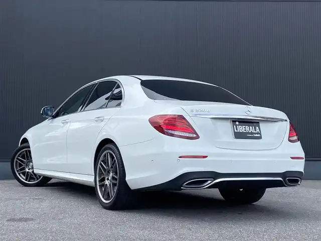 メルセデス・ベンツ Ｅ２２０ｄ アバンギャルド スポーツ 栃木県 2018(平30)年 4.4万km ポーラホワイト 純正アルミ有/Burmester  /HUD  /レーダーセーフティパッケージ  /全方位カメラ　/純正ナビ　/フルセグ　/パワーシート　/シートヒーター　/黒革　/電動リアゲート　/ETC  /LED  /社外19インチAW