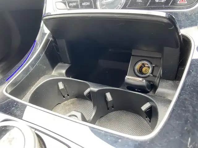 メルセデス・ベンツ Ｅ２２０ｄ アバンギャルド スポーツ 栃木県 2018(平30)年 4.4万km ポーラホワイト 純正アルミ有/Burmester  /HUD  /レーダーセーフティパッケージ  /全方位カメラ　/純正ナビ　/フルセグ　/パワーシート　/シートヒーター　/黒革　/電動リアゲート　/ETC  /LED  /社外19インチAW
