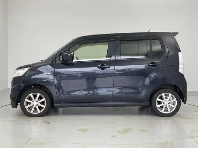 スズキ ワゴンＲ スティングレー X 茨城県 2012(平24)年 0.6万km ブルーイッシュブラックパール3 社外ナビ　/バックカメラ　/ワンセグＴＶ　/ＣＤ再生　/ミュージックサーバー　/ＡＵＸ　/ＥＴＣ　/純正フロアマット　/純正アルミホイール　/アイドリングストップ　/ドアバイザー　/電格ミラー　/後席ＩＳＯＦＩＸ