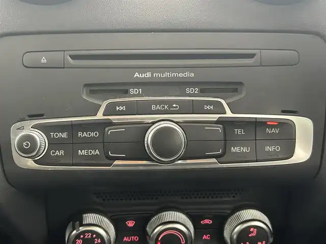 アウディ Ａ１ スポーツバック 1．4TFSI 岡山県 2013(平25)年 4.7万km 白 純正ナビ/（CD/TV/BT)/プッシュスタート/社外前後ドライブレコーダー/オートライト/ETC/ステアリングリモコン/純正フロアマット/アイドリングストップ