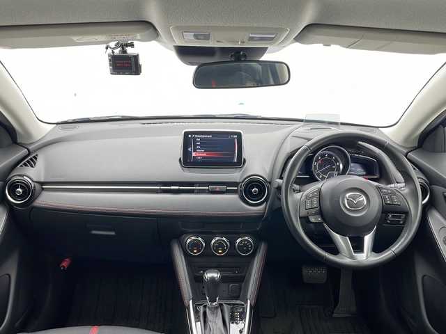 マツダ デミオ XD ツーリング 千葉県 2015(平27)年 5.5万km ダイナミックブルーマイカ 衝突軽減ブレーキ/レーンキープアシスト/クルーズコントロール/純正メモリナビ/（フルセグ/Bluetooth/CD/DVD/FM/AM）/バックカメラ/ETC/ドライブレコーダー（前後）/アイドリングストップ/スマートキー/ヘッドアップディスプレイ/ブラインドスポットモニター/LEDヘッドライト/フォグライト/電動格納ミラー/純正サイドバイザー