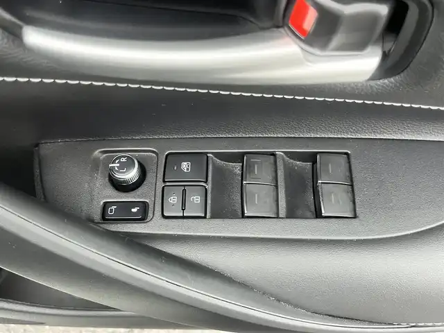 トヨタ カローラ スポーツ G 島根県 2019(令1)年 4.6万km ホワイトパールクリスタルシャイン ワンオーナー/純正9型ＳＤナビ　/フルセグＴＶ　/ＤＶＤ再生　/Ｂｌｕｅｔｏｏｔｈ　/ビルトインＥＴＣ　/前後ドライブレコーダー　/レーダークルーズコントロール　/レーンキープアシスト　/衝突軽減ブレーキシステム　/パドルシフト　/純正LEDライト　/オートハイビーム/純正フロアマット/社外16インチアルミホイール/純正AW＆スタッドレス4本積込み