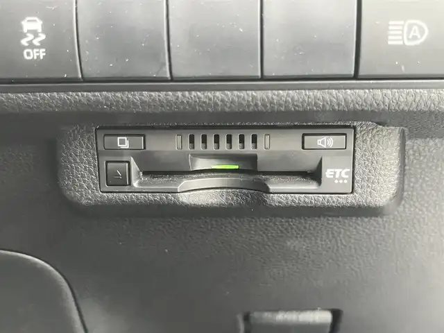 トヨタ カローラ スポーツ G 島根県 2019(令1)年 4.6万km ホワイトパールクリスタルシャイン ワンオーナー/純正9型ＳＤナビ　/フルセグＴＶ　/ＤＶＤ再生　/Ｂｌｕｅｔｏｏｔｈ　/ビルトインＥＴＣ　/前後ドライブレコーダー　/レーダークルーズコントロール　/レーンキープアシスト　/衝突軽減ブレーキシステム　/パドルシフト　/純正LEDライト　/オートハイビーム/純正フロアマット/社外16インチアルミホイール/純正AW＆スタッドレス4本積込み