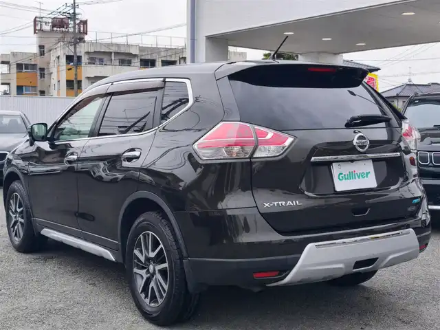 日産 エクストレイル 20X エクストリーマーX 熊本県 2014(平26)年 11.9万km チタニウムカーキ サンルーフ/4WD/純正ナビ（MC313D-W）/【フルセグTV/CD/DVD/BT】/バックカメラ/オートLEDライト/ダウンヒルアシストコントロール/ウィンカーミラー/オートLEDライト/純正17インチAW/革巻きステアリング/前席シートヒーター/社外グリル/ETC/ドライブレコーダー/純正ドアバイザー/純正フロアマット/横滑り防止装置/ABS/盗難防止装置/保証書/取扱説明書