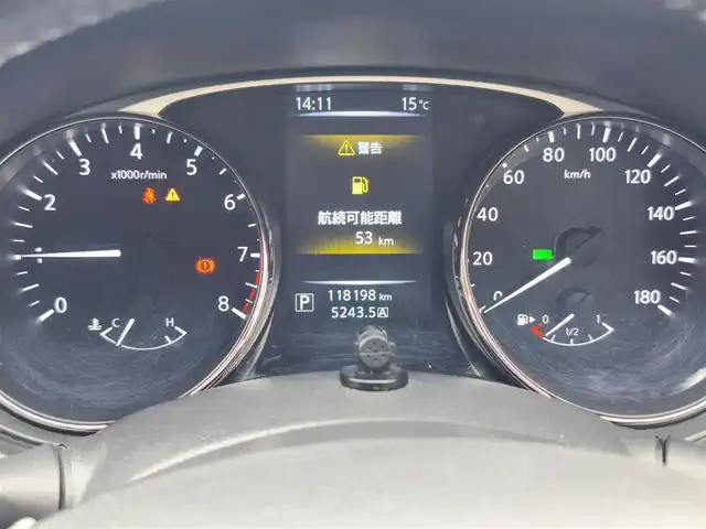 日産 エクストレイル 20X エクストリーマーX 熊本県 2014(平26)年 11.9万km チタニウムカーキ サンルーフ/4WD/純正ナビ（MC313D-W）/【フルセグTV/CD/DVD/BT】/バックカメラ/オートLEDライト/ダウンヒルアシストコントロール/ウィンカーミラー/オートLEDライト/純正17インチAW/革巻きステアリング/前席シートヒーター/社外グリル/ETC/ドライブレコーダー/純正ドアバイザー/純正フロアマット/横滑り防止装置/ABS/盗難防止装置/保証書/取扱説明書