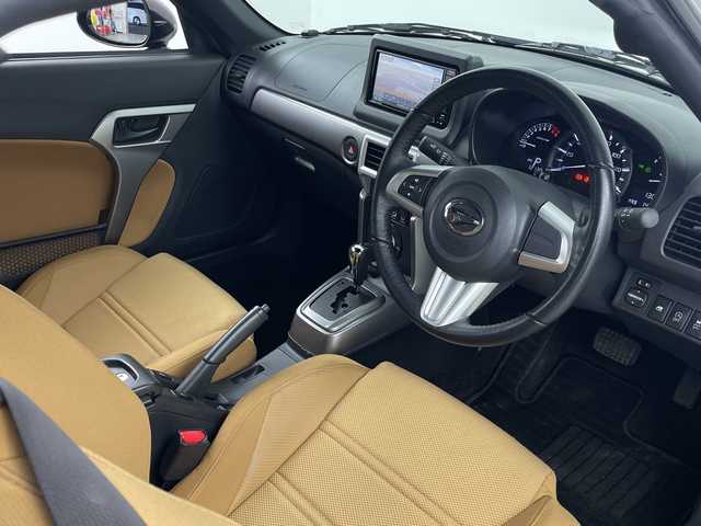 ダイハツ コペン セロ 埼玉県 2024(令6)年 1.3万km パールホワイトⅢ 純正ナビ　/バックカメラ　/フルセグＴＶ　/Ｂｌｕｅｔｏｏｔｈ　/シートヒーター　/オートＬＥＤライト　/ビルトインＥＴＣ　/純正１６インチアルミホイール　/踏み間違い防止機能　/フロアマット　/フォグライト