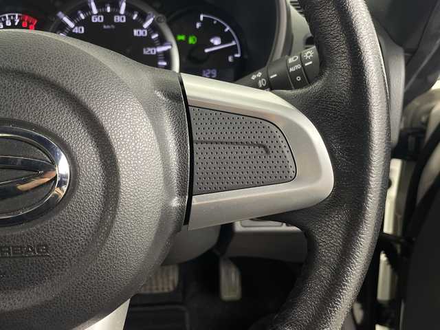 ダイハツ コペン セロ 埼玉県 2024(令6)年 1.3万km パールホワイトⅢ 純正ナビ　/バックカメラ　/フルセグＴＶ　/Ｂｌｕｅｔｏｏｔｈ　/シートヒーター　/オートＬＥＤライト　/ビルトインＥＴＣ　/純正１６インチアルミホイール　/踏み間違い防止機能　/フロアマット　/フォグライト