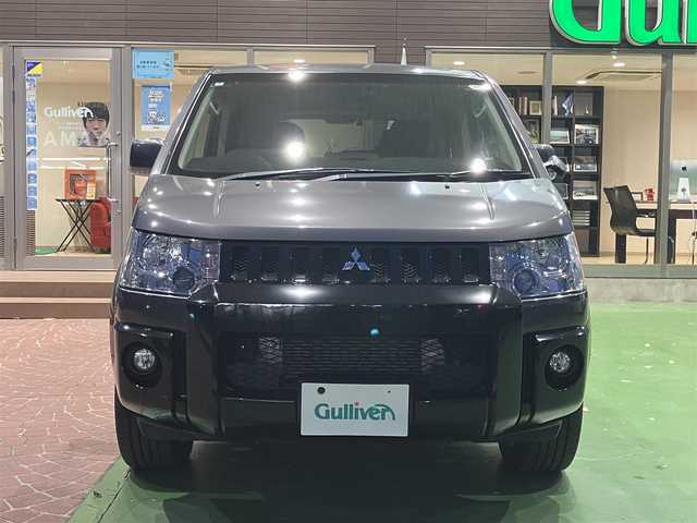 三菱 デリカＤ：５ アクティブギア 兵庫県 2018(平30)年 5.1万km アイガーグレーM/ダイヤモンドブラックマイカ