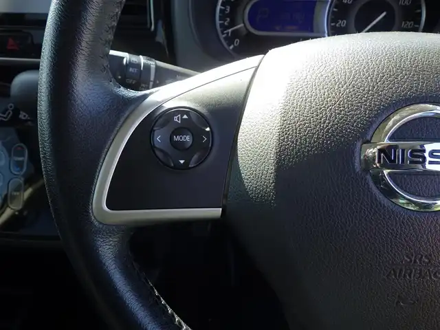 日産 デイズ ルークス ハイウェイスター Gターボ 千葉県 2018(平30)年 3.2万km ブラック エマージェンシーブレーキ/両側パワースライドドア/純正SDナビ/地デジTV/【DVD/CD再生機能】/アラウンドビューモニター/ドライブレコーダー/ETC/LEDヘッドライト/フォグライト/ウインカーミラー/純正15インチアルミホイル/インテリジェントキー