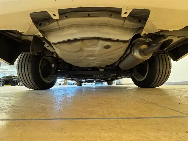 トヨタ プリウス α G 群馬県 2011(平23)年 9.7万km ホワイトパールクリスタルシャイン 純正HDDナビ/　フルセグ/CD/DVD/Blutooth/HDD/AM/FM/バックカメラ/クルーズコントロール/コーナーセンサー/LEDヘッドライト/ステアリングスイッチ/純正フロアマット/スマートキー/プッシュスタート/ビルトインETC