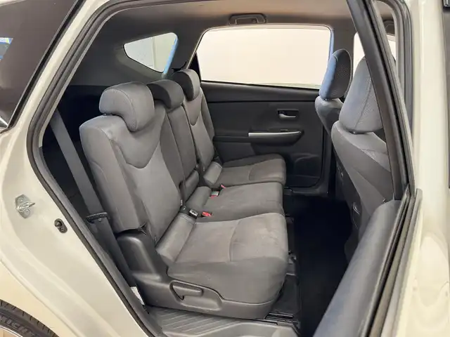 トヨタ プリウス α G 群馬県 2011(平23)年 9.7万km ホワイトパールクリスタルシャイン 純正HDDナビ/　フルセグ/CD/DVD/Blutooth/HDD/AM/FM/バックカメラ/クルーズコントロール/コーナーセンサー/LEDヘッドライト/ステアリングスイッチ/純正フロアマット/スマートキー/プッシュスタート/ビルトインETC